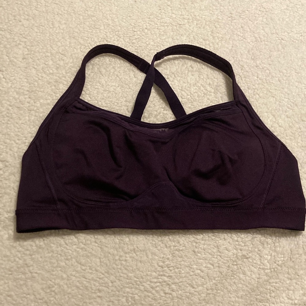NWOT Old Navy Active purple cross back sports bra removable padding Size 36B